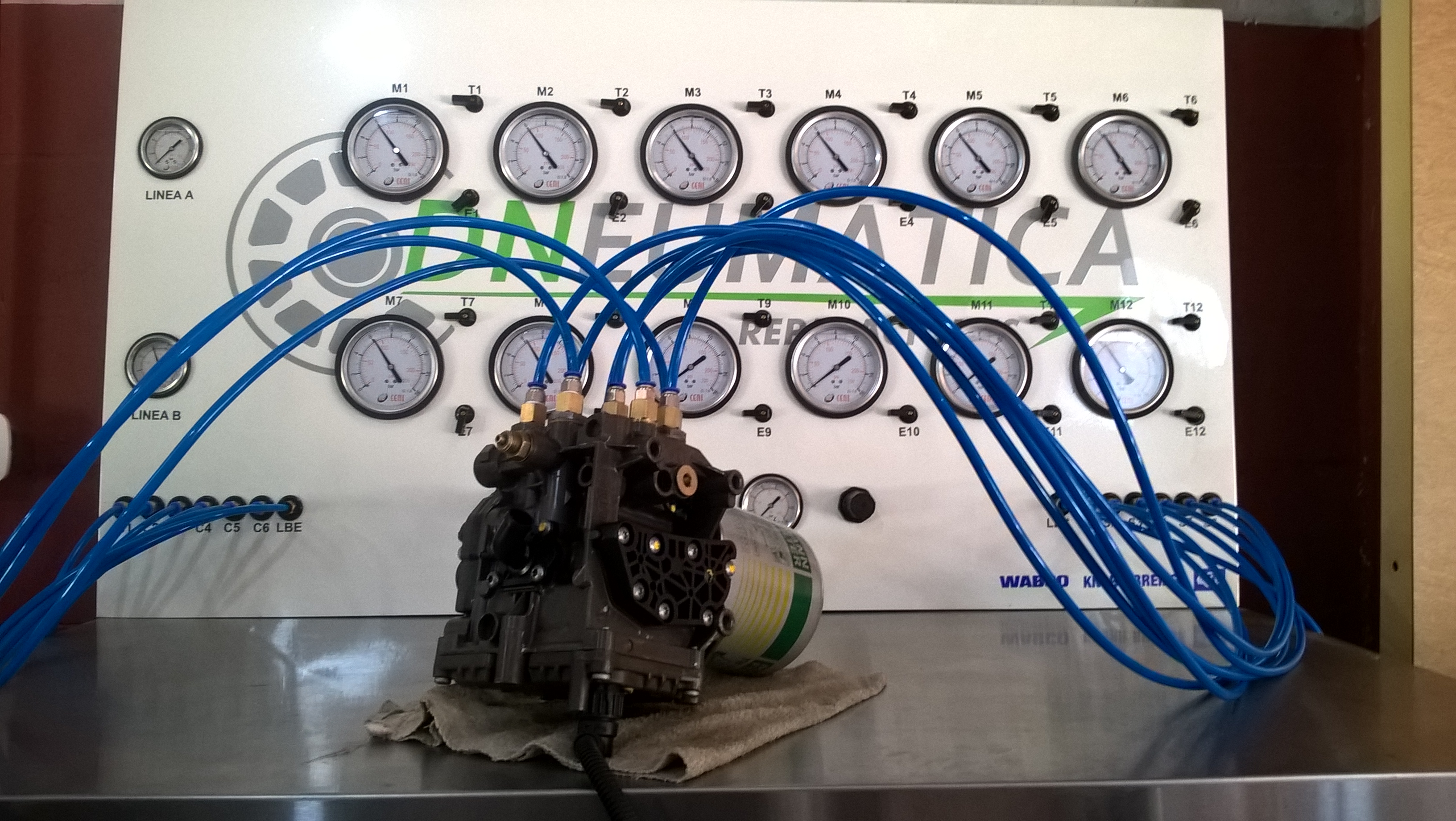 Control de calidad y pruebas de sistemas neumáticos